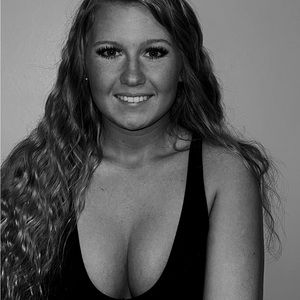 Meet your Posher, Abby